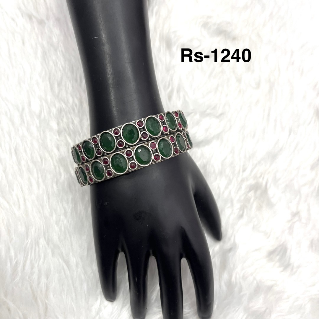 044 - German Silver Kada & Bangels