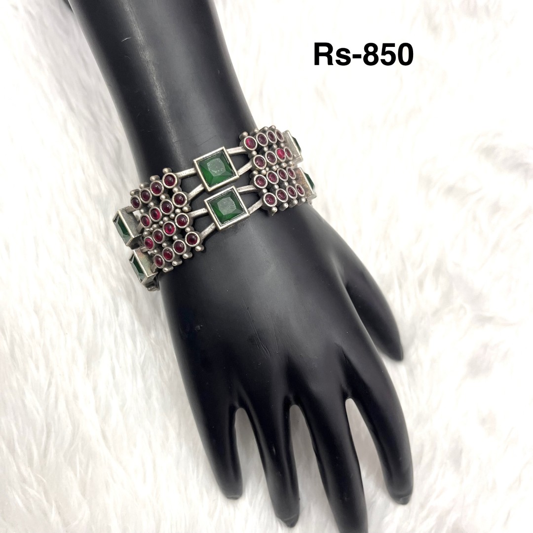 047 - German Silver Kada & Bangels