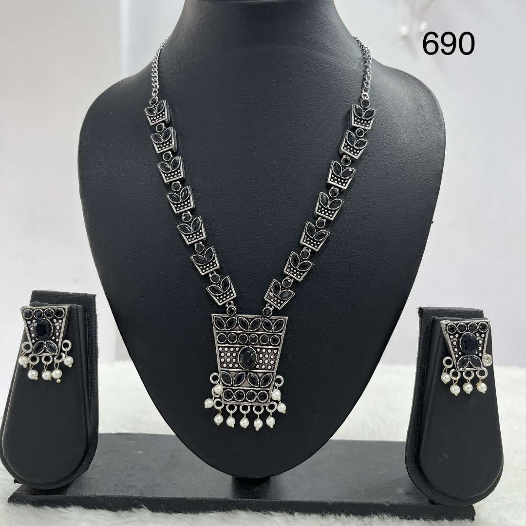 003 - German Silver Necklace