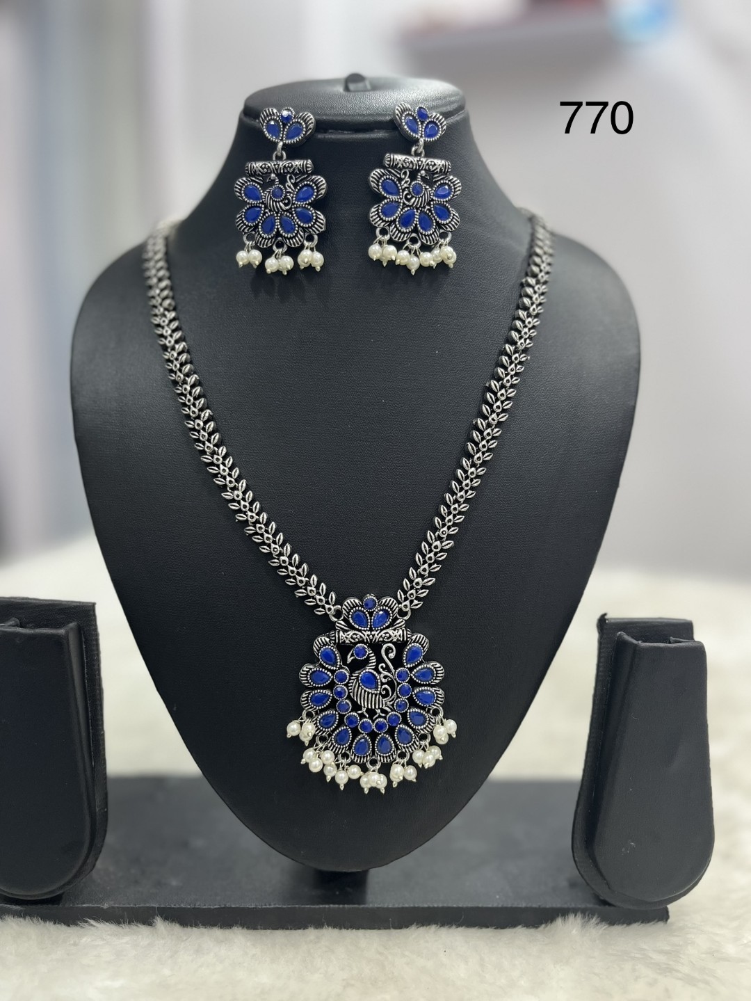 008 - German Silver Necklace