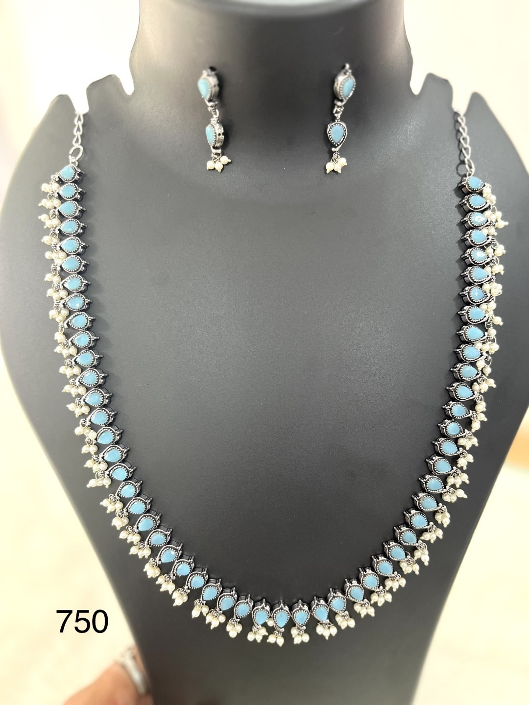 030 - German Silver Necklace