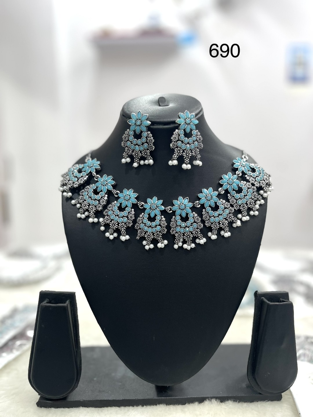 049 - German Silver Necklace